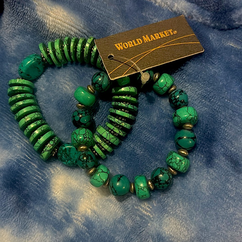 Green and Teal Beaded Bracelet Set